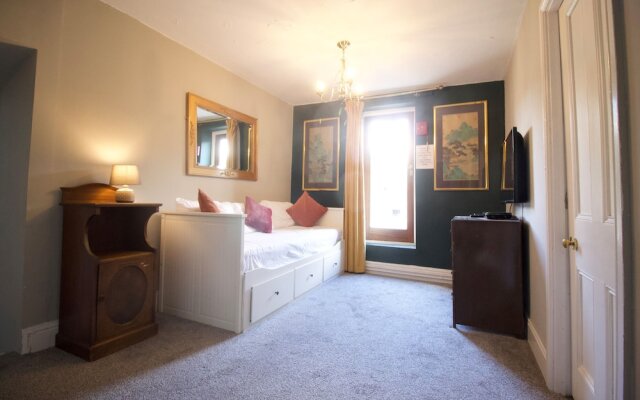 The New Inn 1730