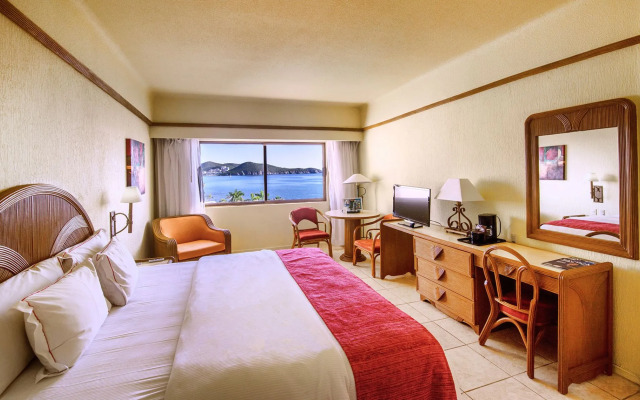 Hotel San Carlos Plaza