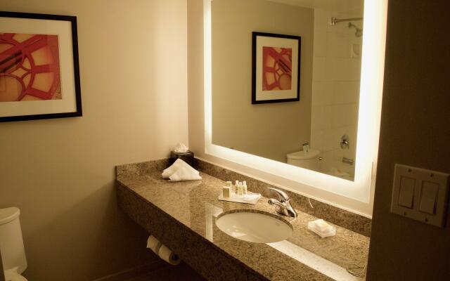 Holiday Inn Vancouver Airport- Richmond, an IHG Hotel