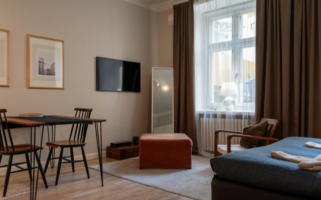 FREDA - Relaxing downtown studio