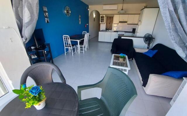 Spinola Bay Sea Front Apt 6