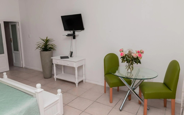 Paternoster Lodge
