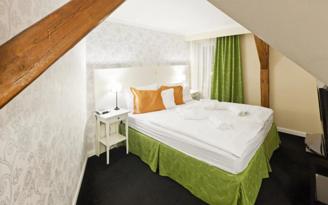 Pytloun Design Self Check-in Hotel