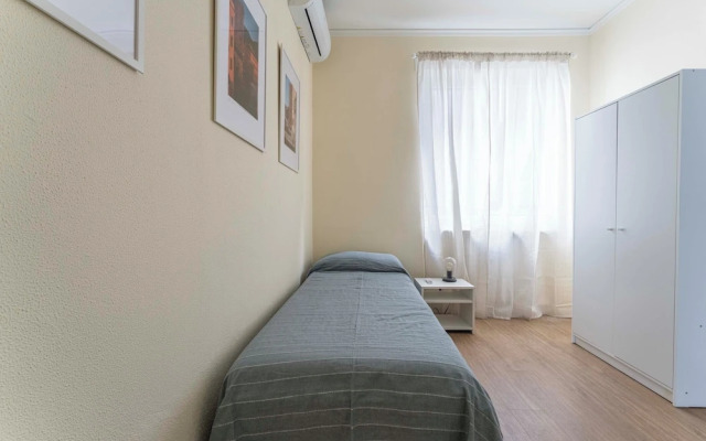 Spacious Apartment In Sori With Terrace