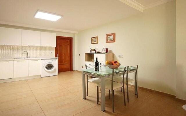 MarLenghi Apartments 3B