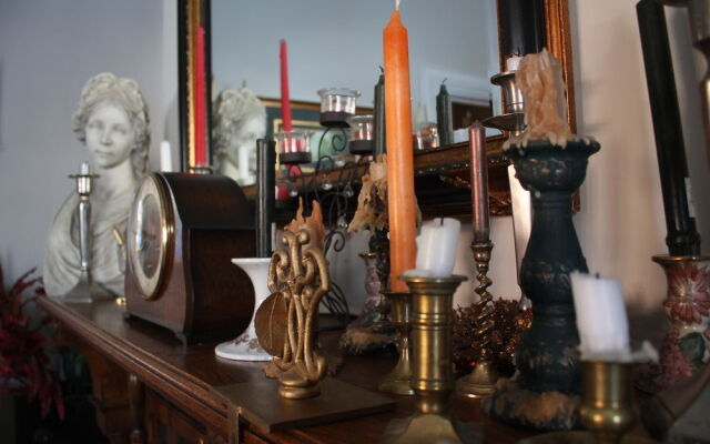 Summerhill Manor Bed and Breakfast and Tea Room