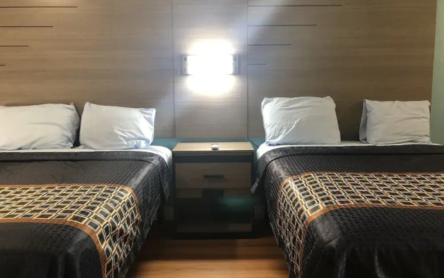 Luxury Inn & Suites