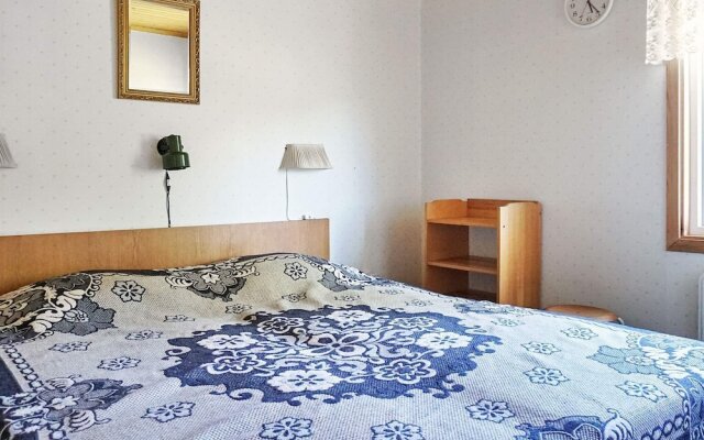 5 Person Holiday Home in Kungshamn