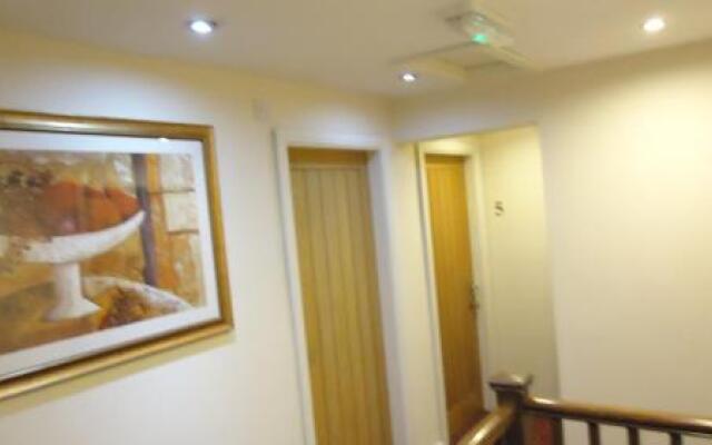 The Golden Lion Hotel