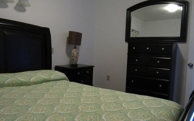 Clipper Shipp Beach Motel