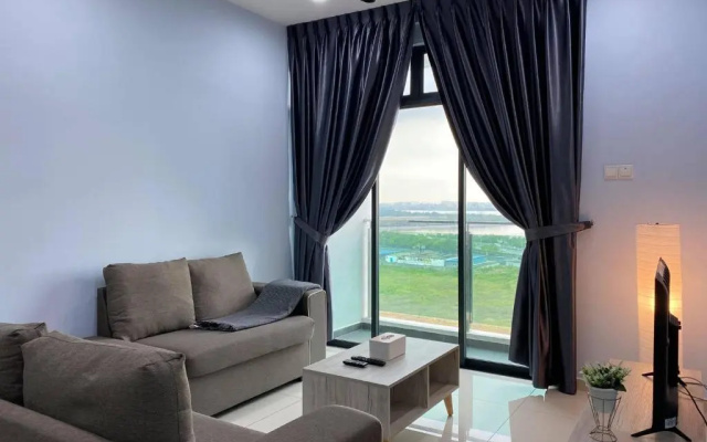 Quiet & Cosy place (River side) Midvalley (5mins!) Marina Residence