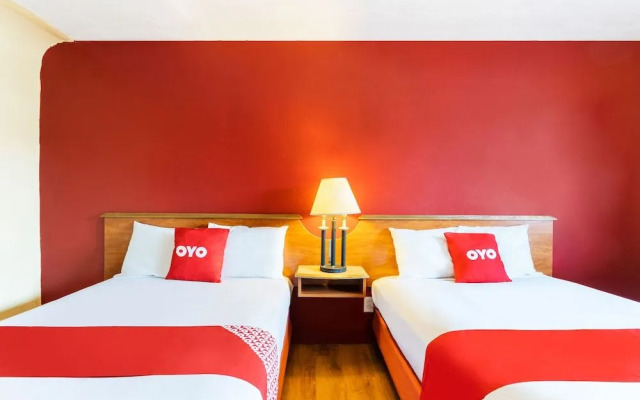 Oyo Hotel North Lima Oh Boardman1