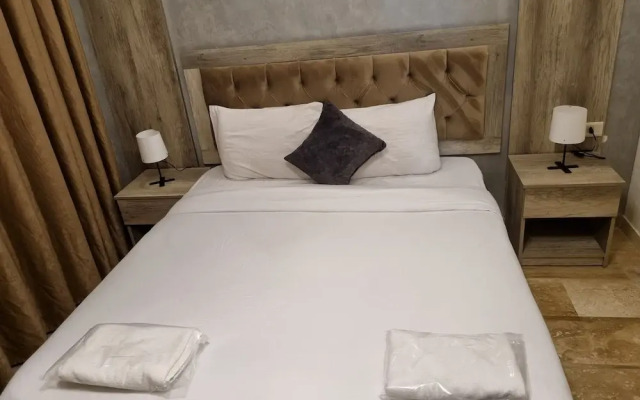 Unique 2bedroom at Abdoun 001