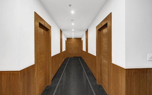 Treebo Trend Crosswinds West