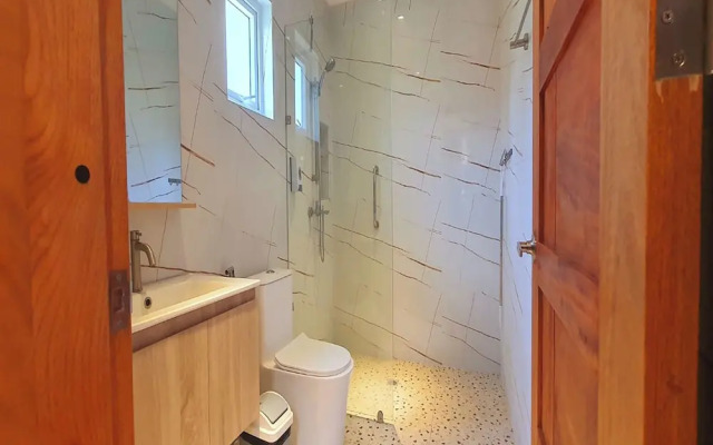 Pili Beach Resort Agmanic