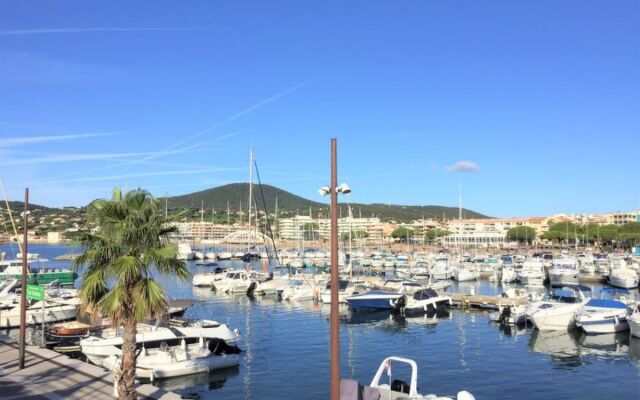 Les Platanes 32584