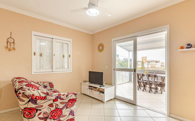 Duplex a 150 metros da Praia de Bombinhas