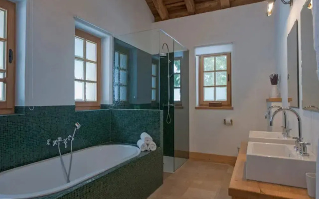 Chalet Baker Vacation Home