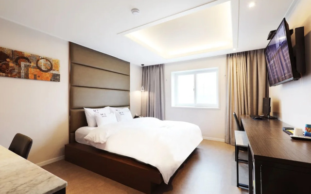 Yongin Singal M7