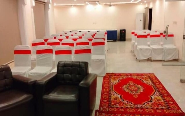 Hotel Royal One Multan