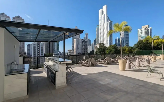 w Brilliant 1BR w Beautiful View in Calle 50