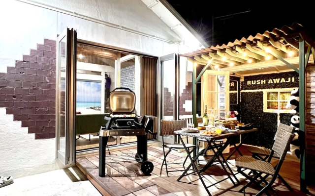 Rush Awaji Guppy - Seaside Holiday Home