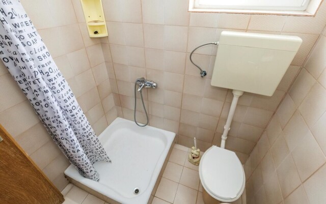 Amazing Home in Barbat With Wifi and 2 Bedrooms
