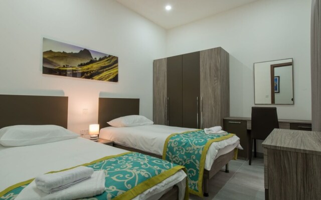 Hacienda Apartments