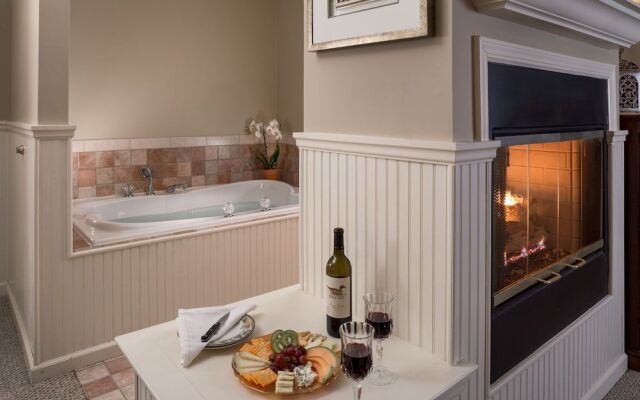 The Wooden Duck Bed and Breakfast