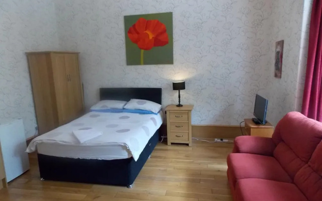 Station View Guest House