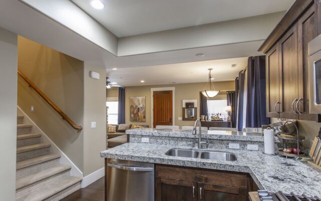 Parks Edge Townhome by Blueswell