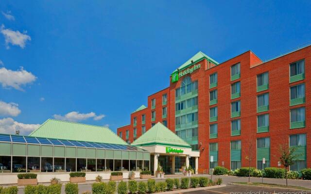 Holiday Inn Mississauga Toronto West, an IHG Hotel