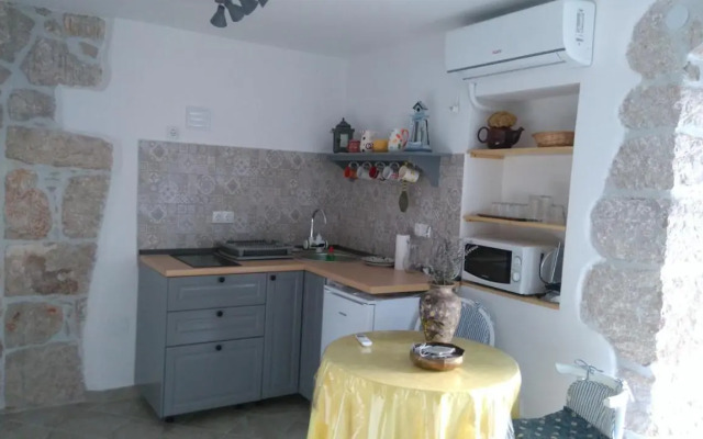 Studio apartmani Šverko