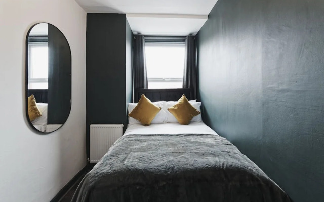 Garmoyle Road Flat 2