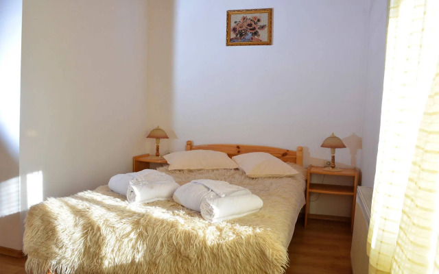 Trenchova Guest House
