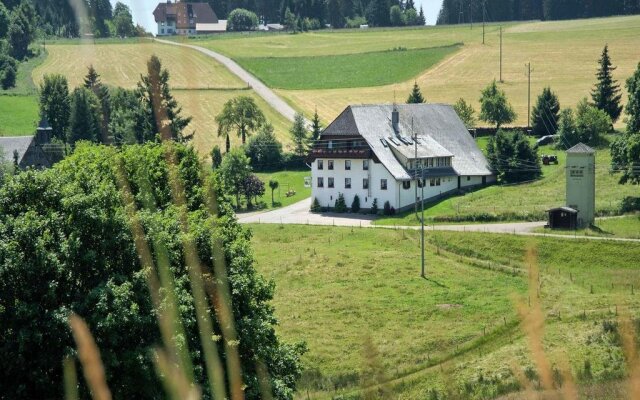 Gasthaus-Pension "Zum Löwen"