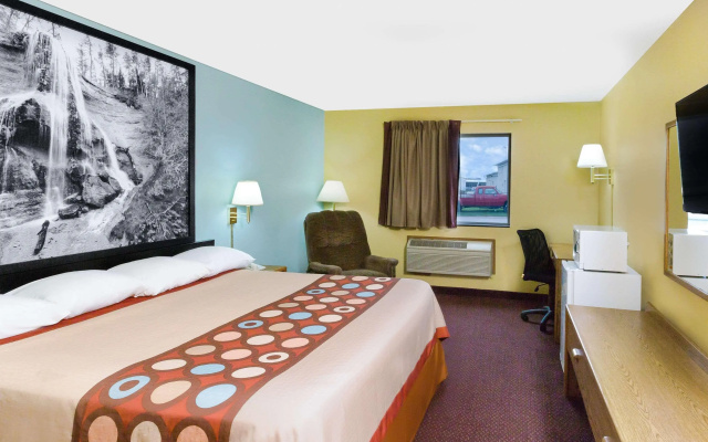 Super 8 By Wyndham Crete