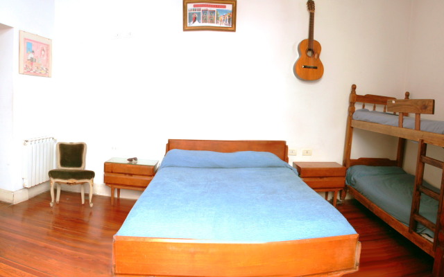 Estacion Buenos Aires Hostel