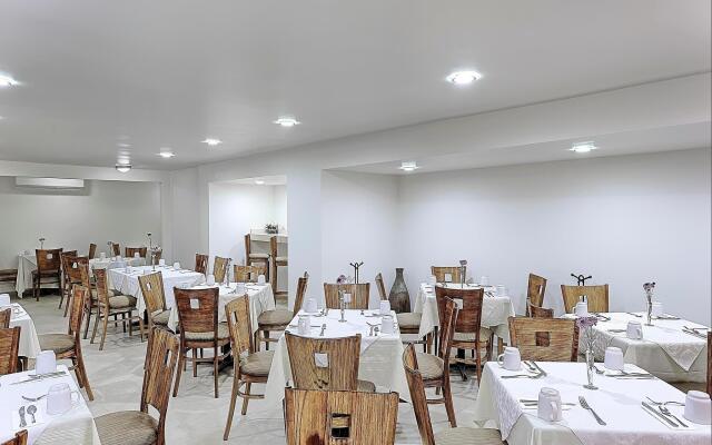 Olmeca Plaza Urban Express Hotel