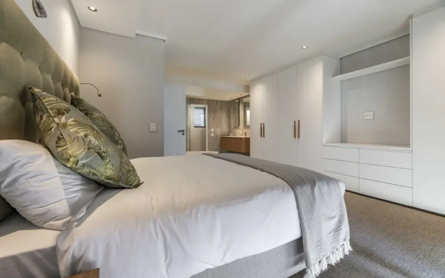 502 The Cosmopolitan Magnificent Views