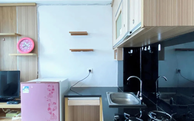 Good Deal And Homey 1Br Tifolia Apartment