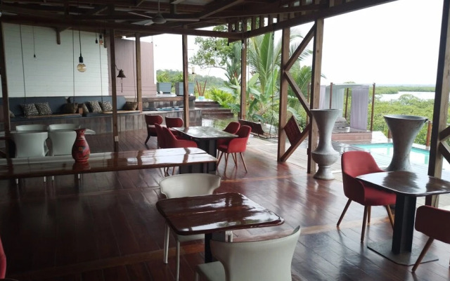 Villa F&B
