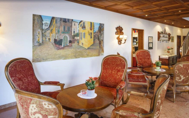 Hotel Polo
