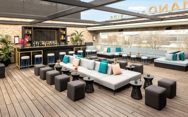 Hotel AMANO East Side