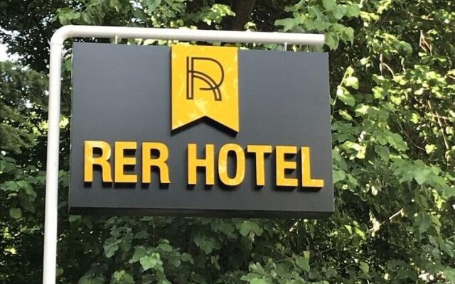 Rer Hotel