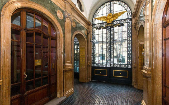 Golden Eagle Apartments B&B