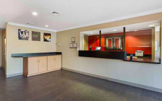 Extended Stay America Suites Hartford Farmington