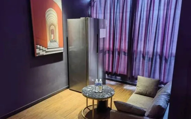 PK e-sports Hotel (Shanghai Songjiang University Town)