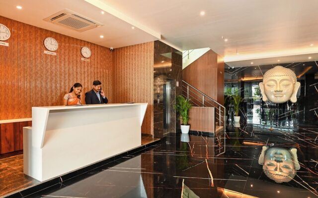 Effotel By Sayaji Sarola