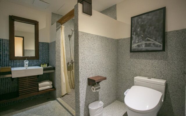 Tsuwu Hot Spring Hotel